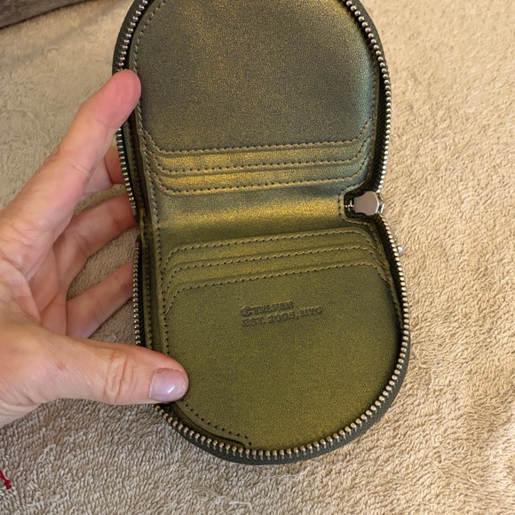 Telfar Wallet in Olive Green - Picture 3 of 5